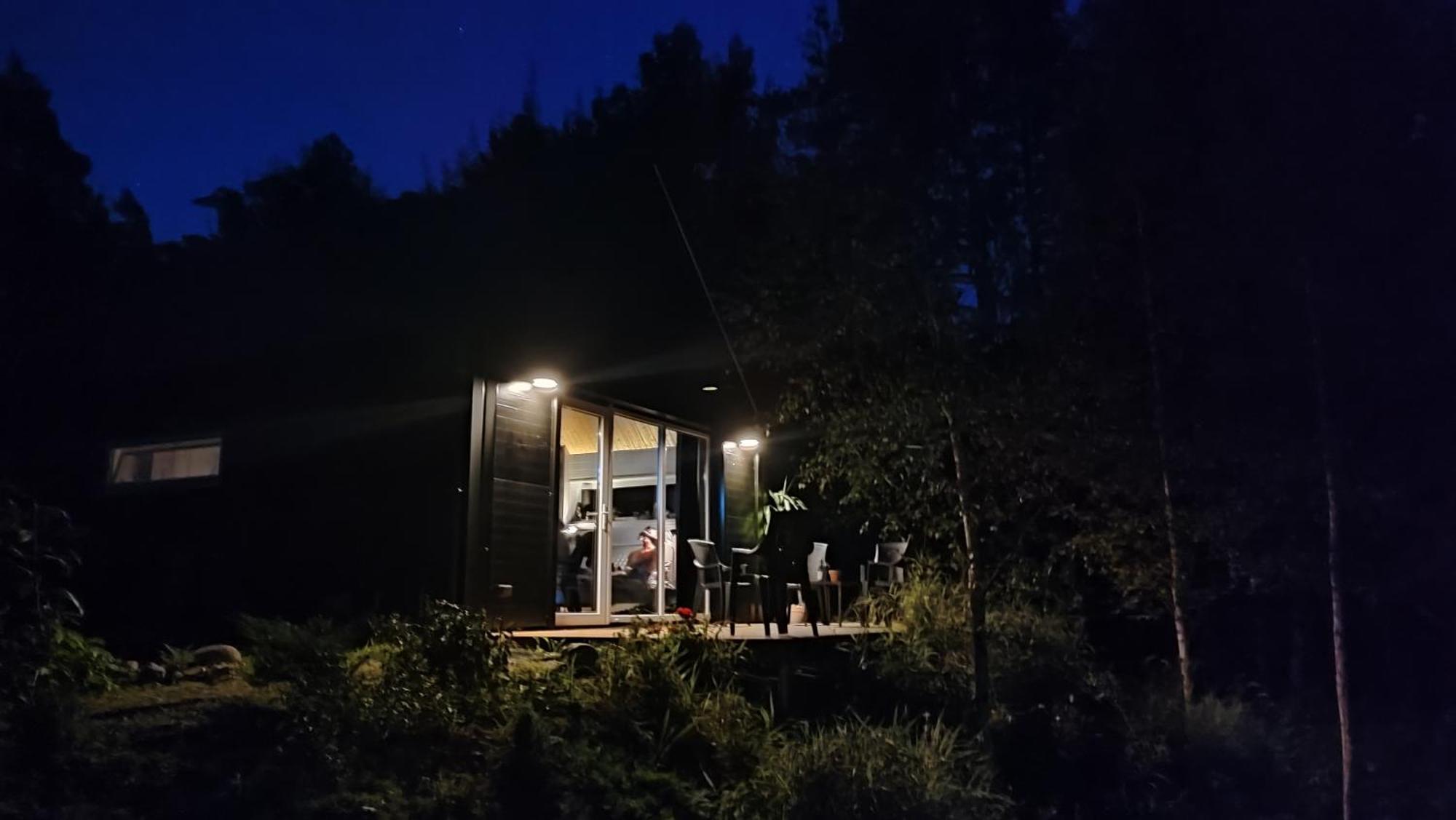 Modern Sauna Cabin In Horse Ranch Liyeplauke Bagian luar foto